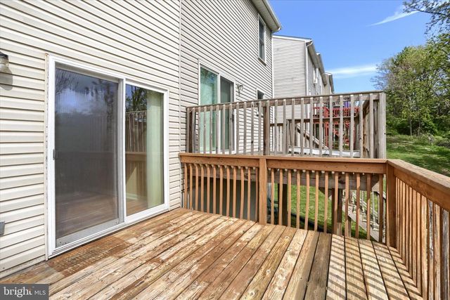 137 CHARTWOOD DR, Harrisburg, PA 17111