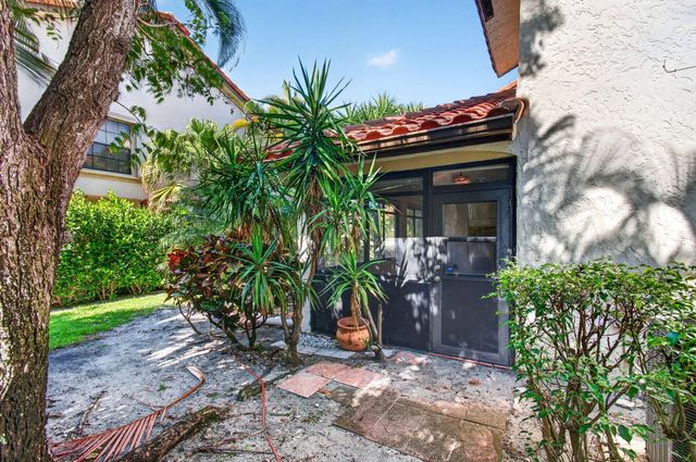 7865 La Mirada Drive, Boca Raton, FL 33433