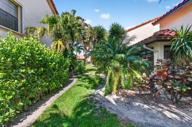 7865 La Mirada Drive, Boca Raton, FL 33433