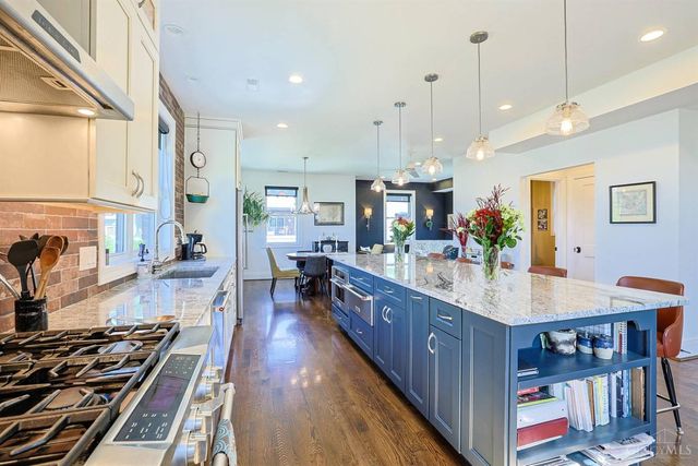 2900 Corbin Park Court, Cincinnati, OH 45226