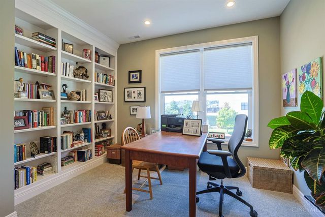 2900 Corbin Park Court, Cincinnati, OH 45226