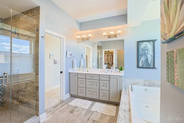 2900 Corbin Park Court, Cincinnati, OH 45226