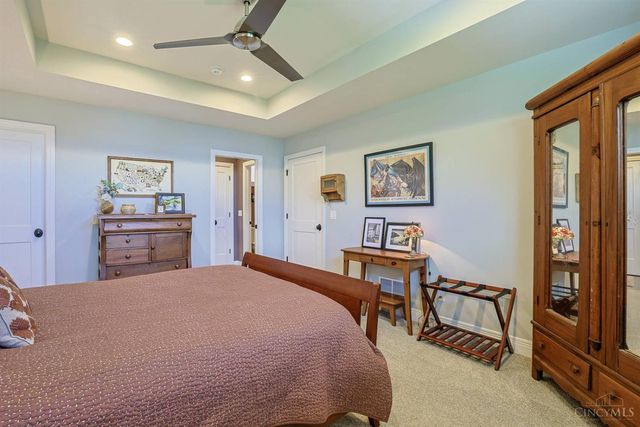 2900 Corbin Park Court, Cincinnati, OH 45226