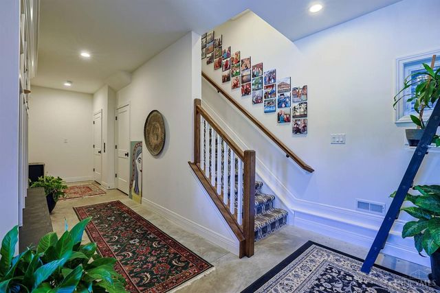2900 Corbin Park Court, Cincinnati, OH 45226