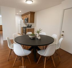 5460 White Oak Avenue J206, Encino, CA 91316