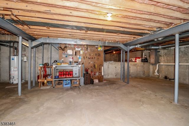 13 Alvin Sloan Ave, Washington Boro, NJ 07882