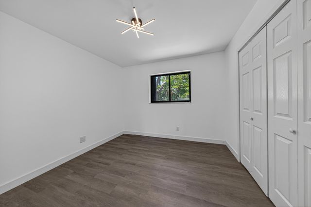 2740 NW 9th Lane, Wilton Manors, FL 33311