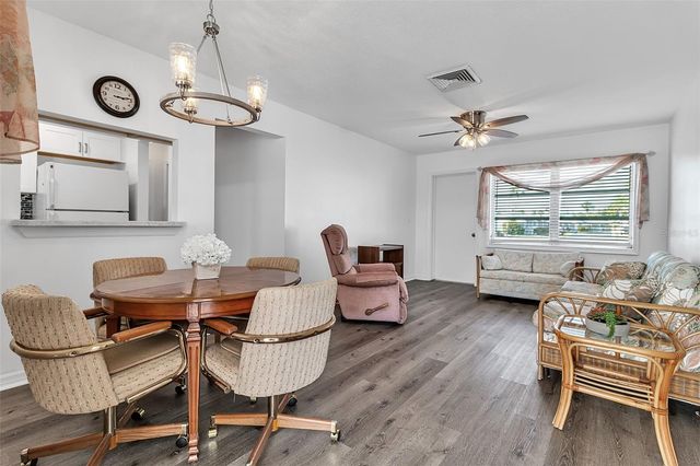 2305 BAYSHORE GARDENS PARKWAY, Bradenton, FL 34207