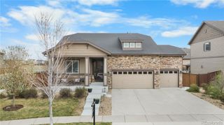 32 N Jackson Gap Way, Aurora, CO 80018