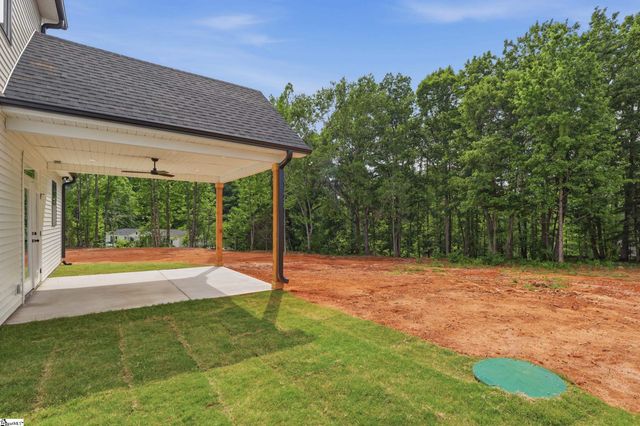 57 Mccauley Lane, Travelers Rest, SC 29690