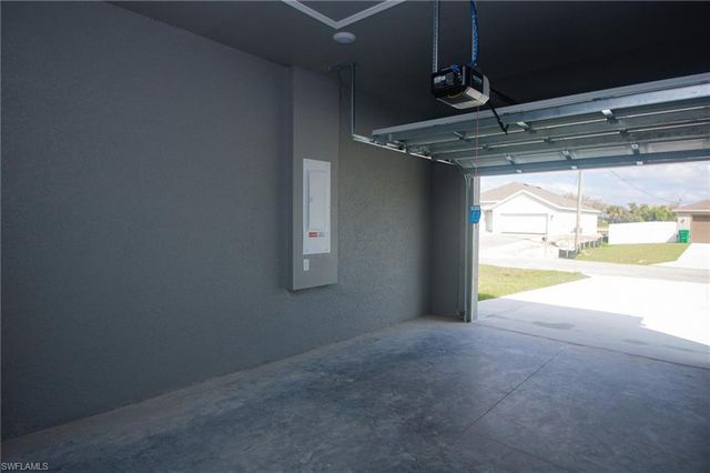 1123 Deauville ST E, Lehigh Acres, FL 33974