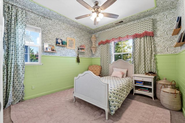 933 Campfire Cir, Rocklin, CA 95765