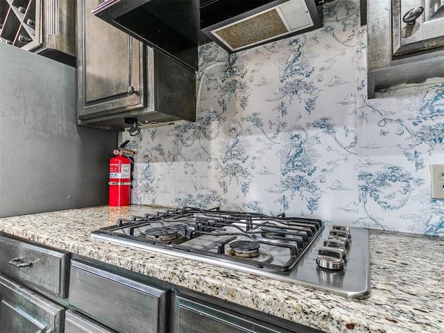 16400 Winding Park Drive, Edmond, OK 73013