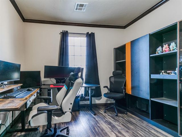 16400 Winding Park Drive, Edmond, OK 73013