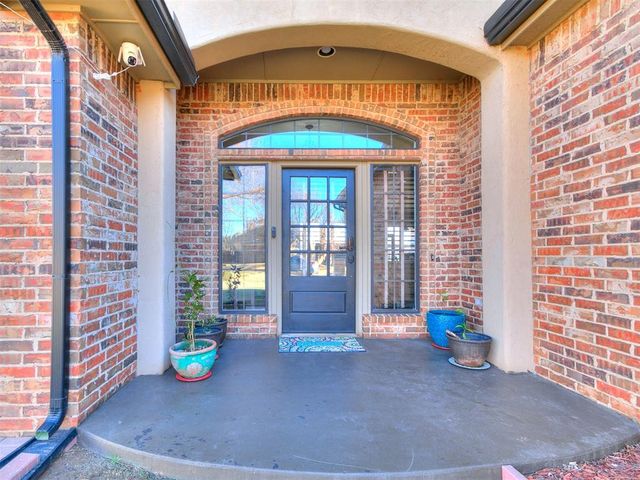 16400 Winding Park Drive, Edmond, OK 73013