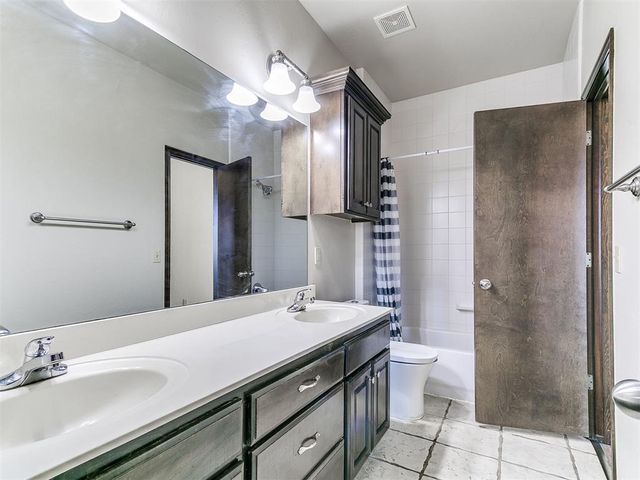 16400 Winding Park Drive, Edmond, OK 73013