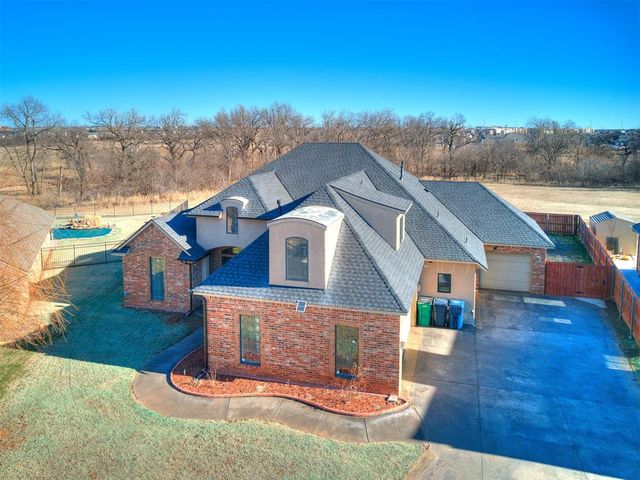 16400 Winding Park Drive, Edmond, OK 73013