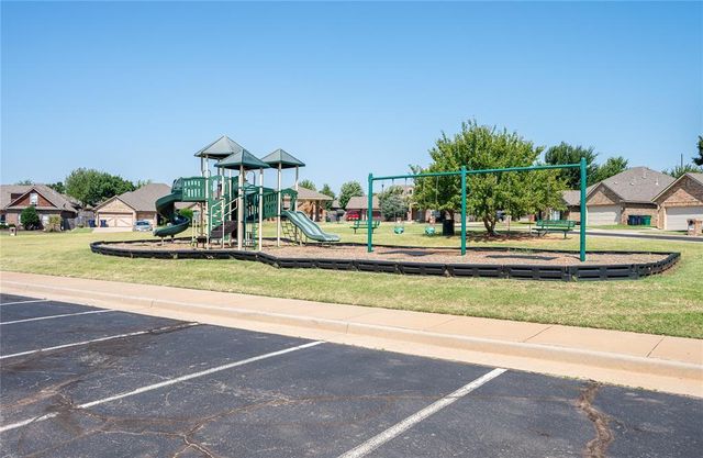 16400 Winding Park Drive, Edmond, OK 73013