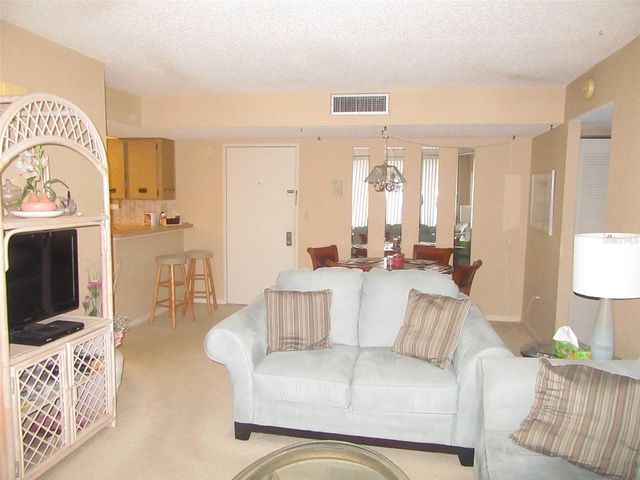 3006 CARING WAY 422, Port Charlotte, FL 33952