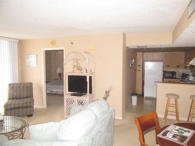 3006 CARING WAY 422, Port Charlotte, FL 33952