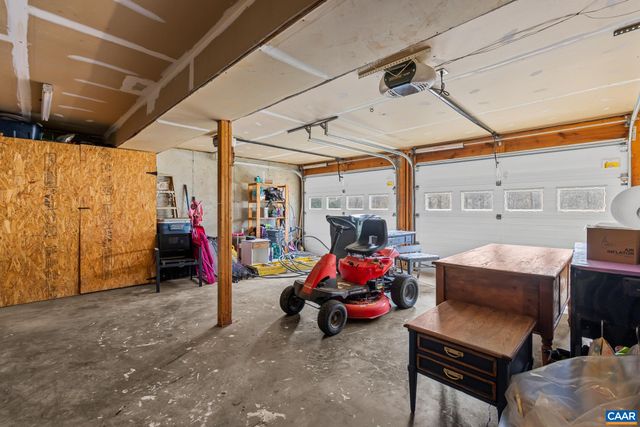 1029 WEST DAFFODIL RD, Ruckersville, VA 22968