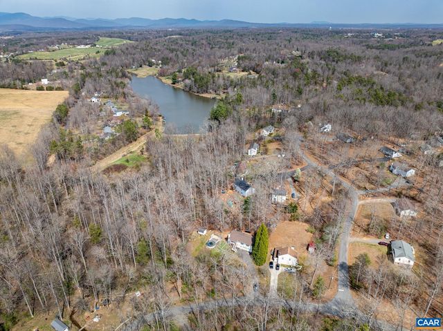 1029 WEST DAFFODIL RD, Ruckersville, VA 22968