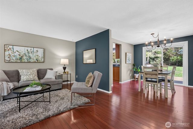 11022 320th Avenue NE, Carnation, WA 98014