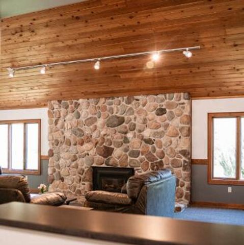 1208 Beaver Dam Drive NE, Belmont, MI 49306