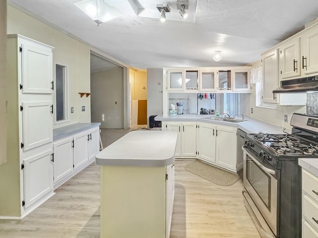 1208 Beaver Dam Drive NE, Belmont, MI 49306