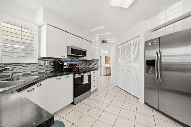 6191 BAHIA DEL MAR S 105, St Petersburg, FL 33715