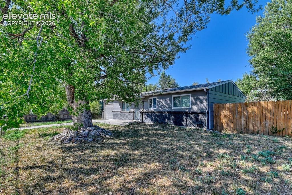 1810 Bonita Drive, Fountain, CO 80817 — photo 2