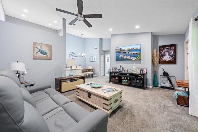 6511 Chasewood Drive Unit g, Jupiter, FL 33458
