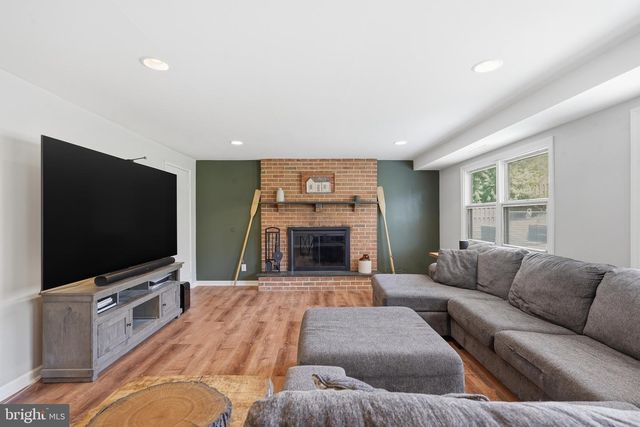 428 BARBY LN, Cherry Hill, NJ 08003