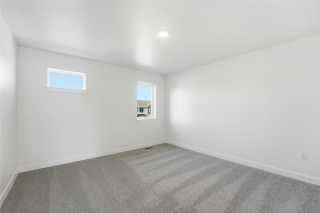 213 NW Waverly Drive, Waukee, IA 50263