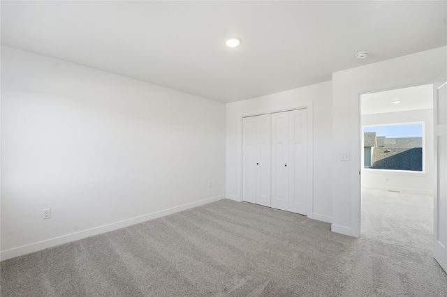 213 NW Waverly Drive, Waukee, IA 50263