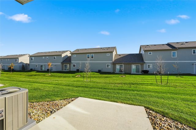 213 NW Waverly Drive, Waukee, IA 50263