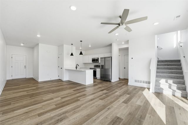 213 NW Waverly Drive, Waukee, IA 50263