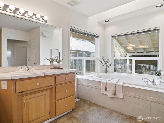 9020 Valley Green Drive SE, Olympia, WA 98513