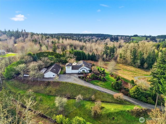 9020 Valley Green Drive SE, Olympia, WA 98513