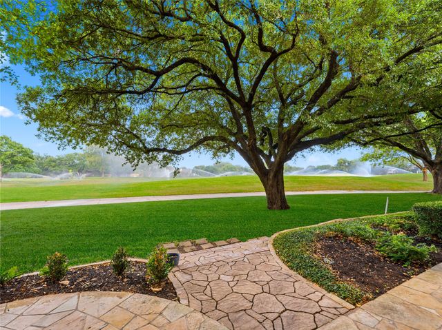 5120 Briar Tree Drive, Dallas, TX 75248