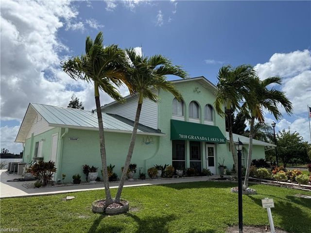 17138 Casselberry LN, Fort Myers, FL 33967