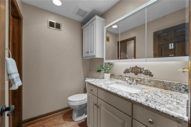 12908 W 84th Street, Lenexa, KS 66215