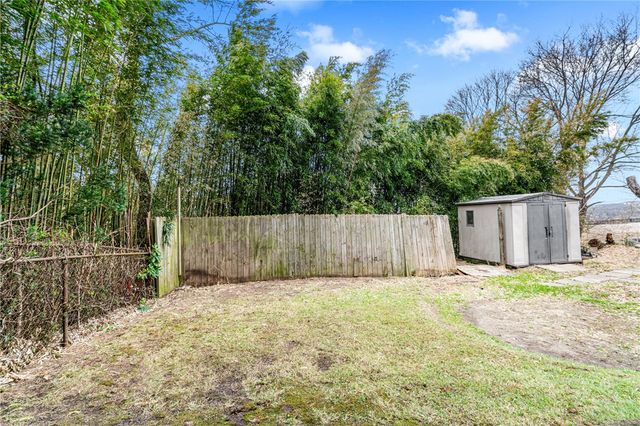 114 Augusta St, Mt Washington, PA 15211