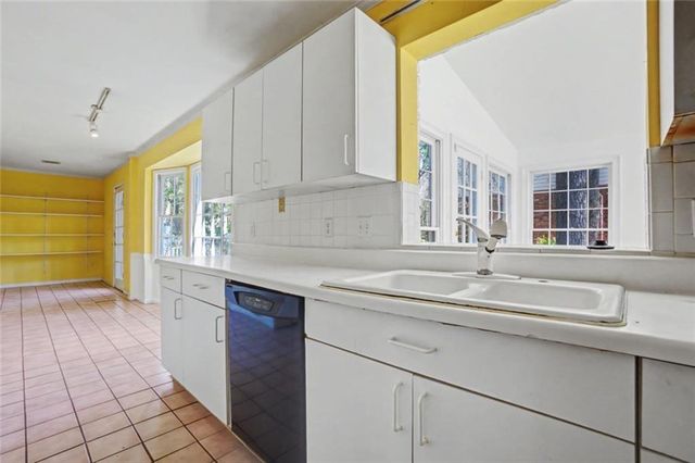 1381 Brenton NE Drive, Brookhaven, GA 30319