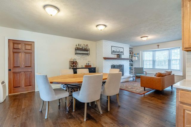 615 Trinity Drive, Evansville, IN 47714