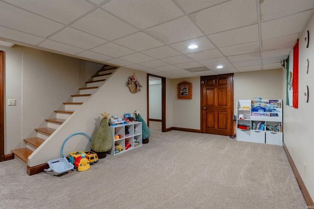615 Trinity Drive, Evansville, IN 47714