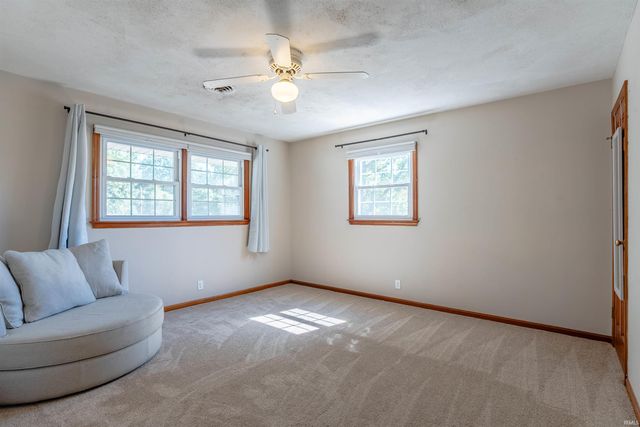 615 Trinity Drive, Evansville, IN 47714