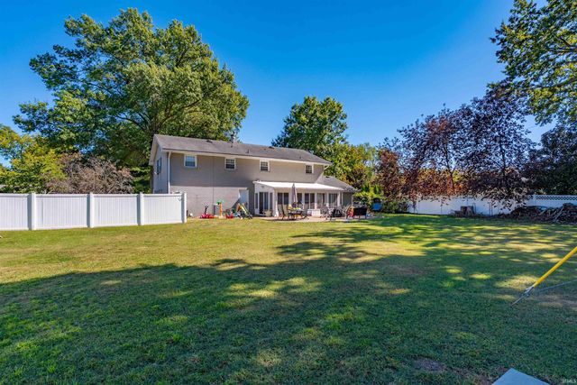 615 Trinity Drive, Evansville, IN 47714