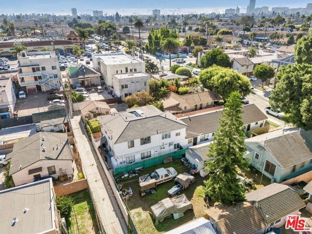 1036 Cherry Avenue, Long Beach, CA 90813