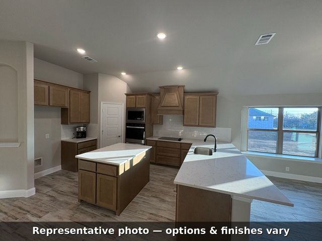 7015 Lilly Lane, Sanger, TX 76266